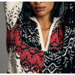 Pilcro V-Neck Black Fuzzy Printed Popover Sweater Size S